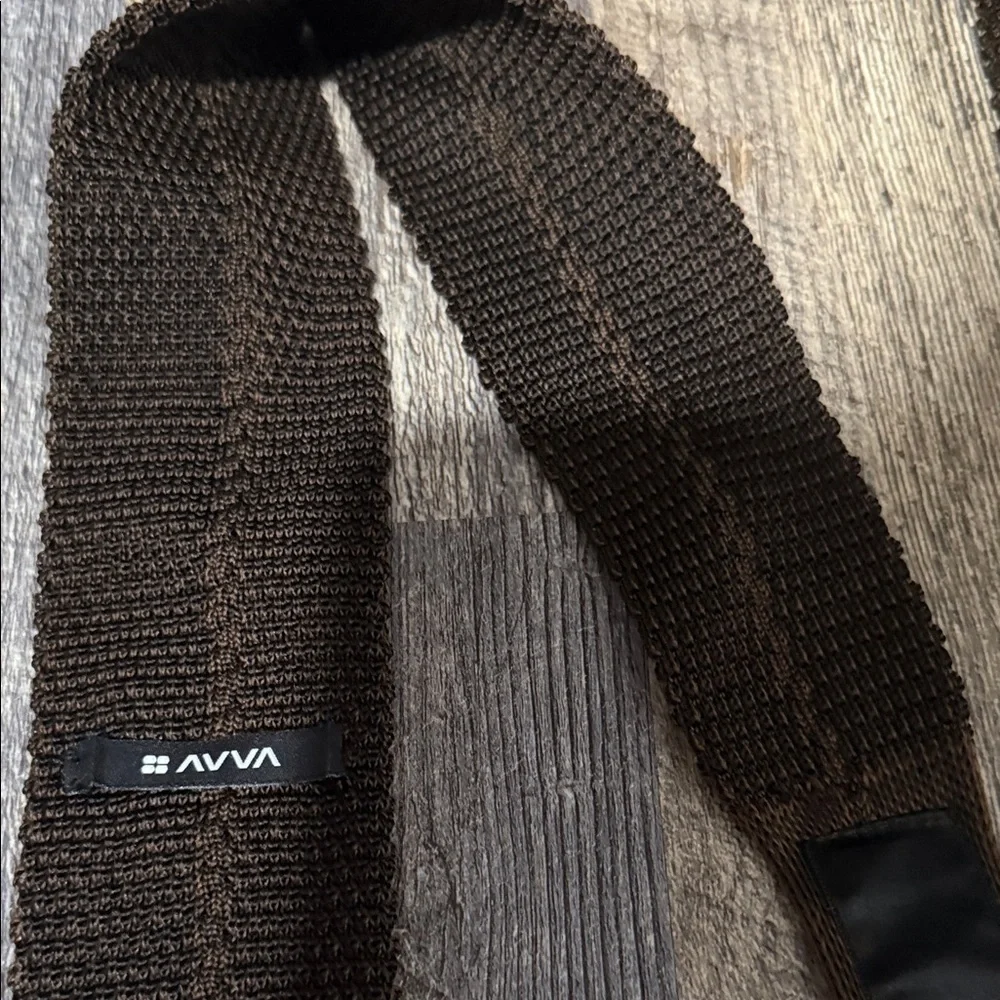 AVVA Brown Men's elegant tie